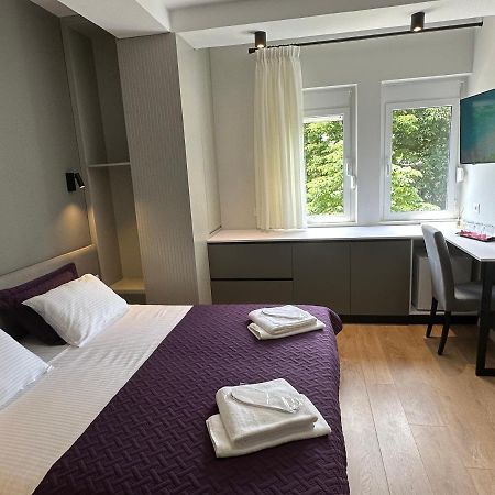Soin Rooms Tirana Exterior photo