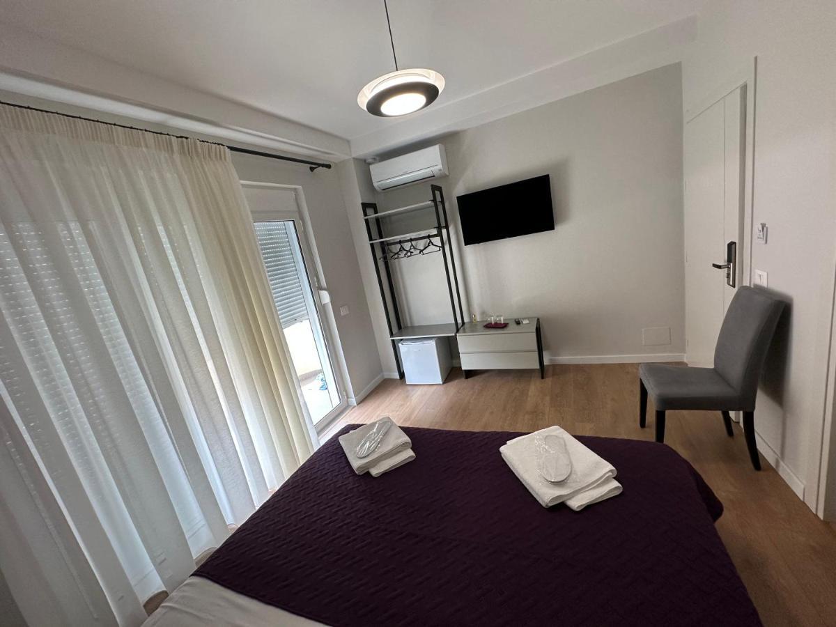 Soin Rooms Tirana Exterior photo